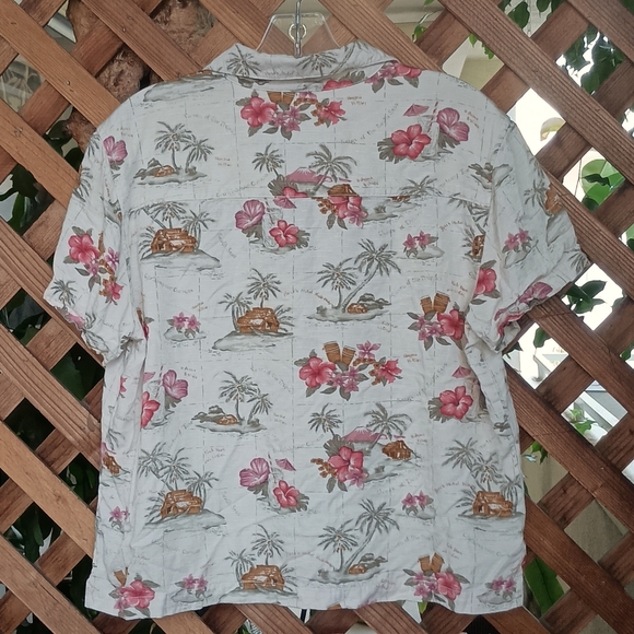 Caribbean Joe Rayon Cream & Pink Tropical Floral Print Shirt, Size Petite Large - Picture 5 of 6